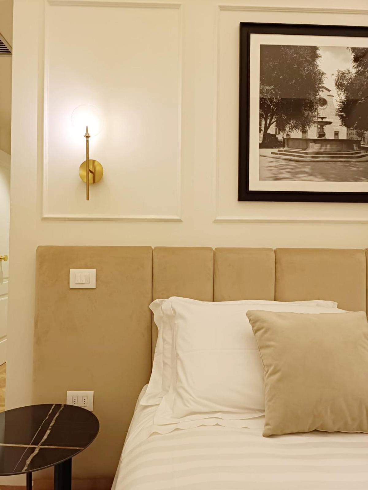Suite Residenza Quartieri Storici Duomo ฟลอเรนซ์ ภายนอก รูปภาพ