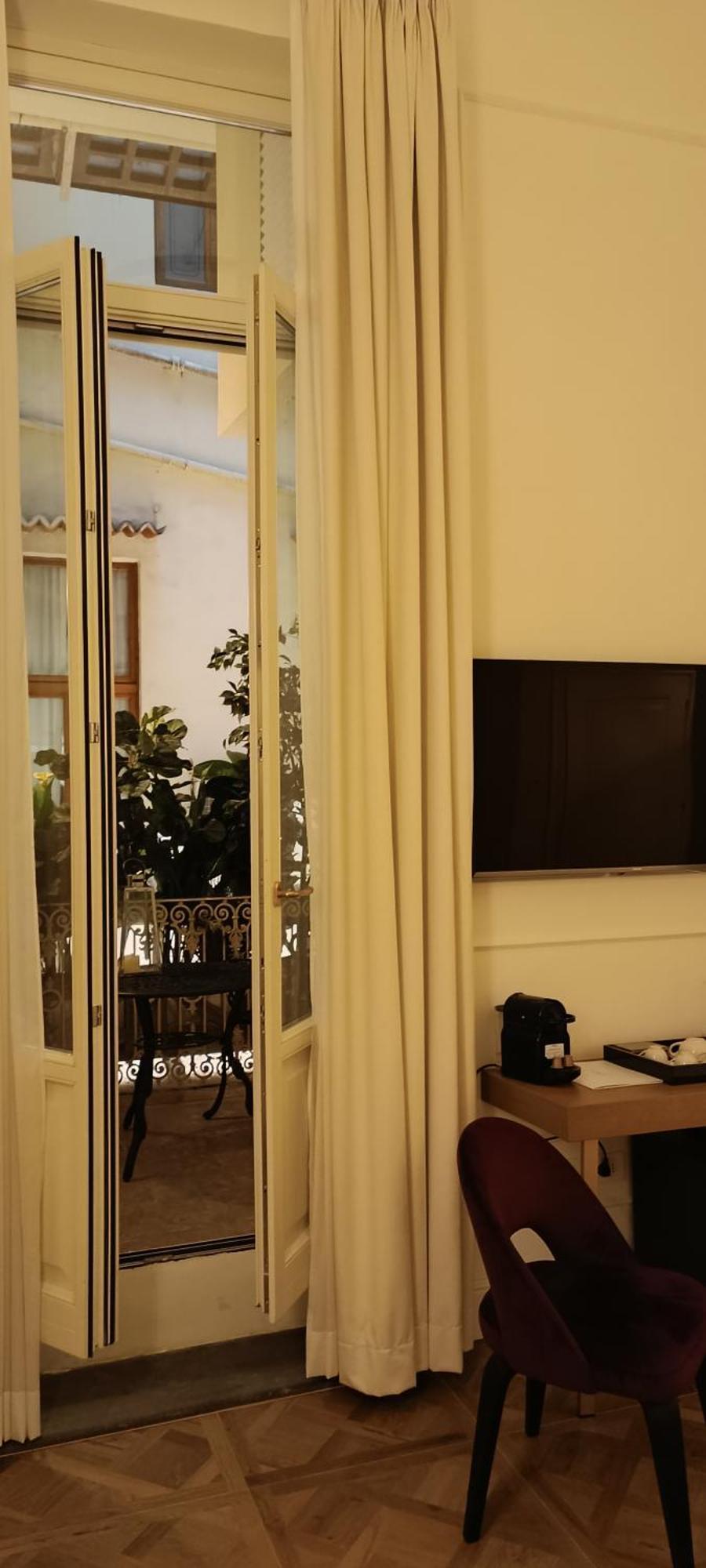 Suite Residenza Quartieri Storici Duomo ฟลอเรนซ์ ภายนอก รูปภาพ