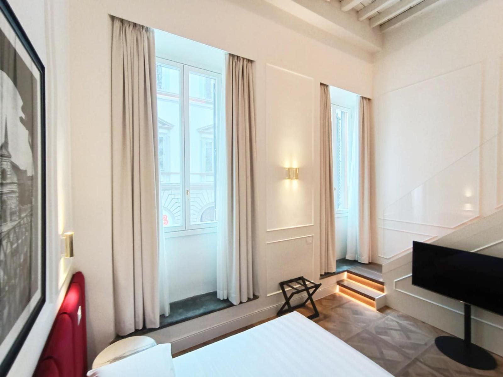 Suite Residenza Quartieri Storici Duomo ฟลอเรนซ์ ภายนอก รูปภาพ